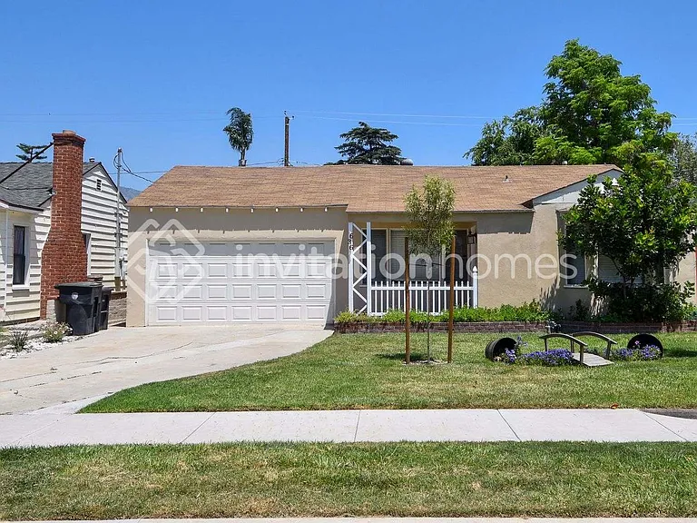 636 N Lamer St — Photo 1
