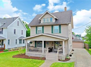 327 E Liberty St, Girard, OH 44420