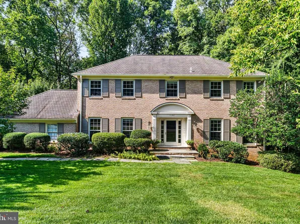1160 Old Gate Ct, Mc Lean, VA 22102