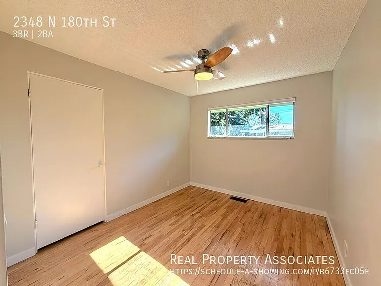 2348 N 180th St — Photo 10