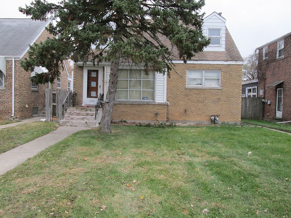2nd image of 1543 Forest Ave