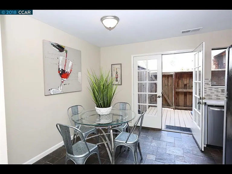 1771 Laguna St #8 — Photo 15