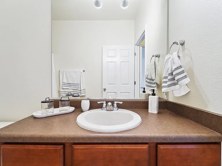 166 Gem Way — Photo 44