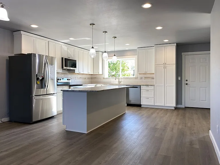 314 Lolly Ln — Photo 5