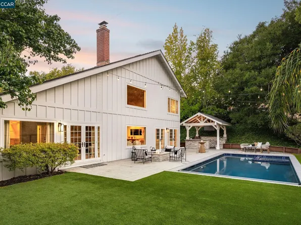 144 Oakridge Dr, Danville, CA 94506