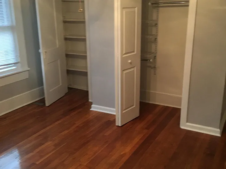 1069 Haywood Rd #4 — Photo 11
