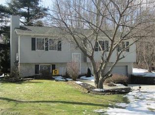 1606 Sunnyacres Rd, Akron, OH 44321