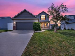 1711 Coralstone Way, Normal, IL 61761