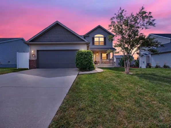 1711 Coralstone Way, Normal, IL 61761