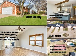 4 Pinehurst Ct, Columbia, IL 62236