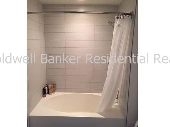 4th image of 999 SW 1st Ave APT 1612