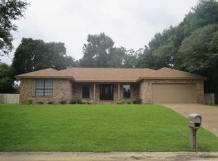 9171 Woodrun Rd, Pensacola, FL 32514