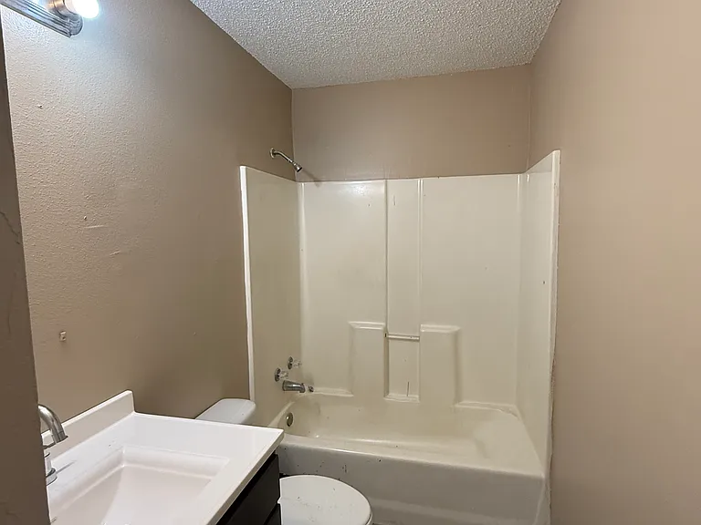 11539 Wendell Ln — Photo 4