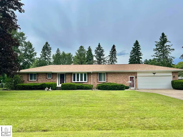 6171 Hugh St, Burton, MI 48509