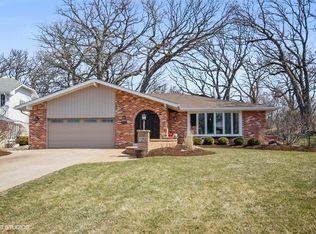 7252 W Pottawatomi Dr, Palos Heights, IL 60463
