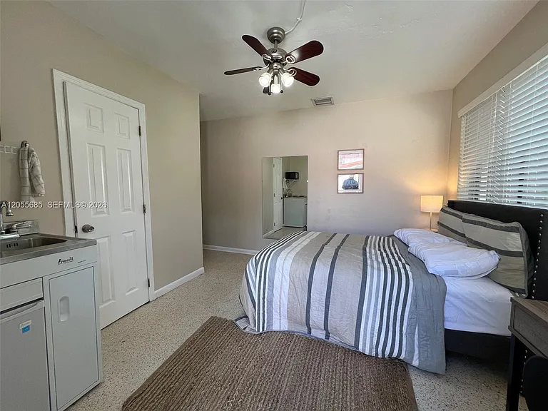 7935 SW 17th Ter #2 — Photo 5