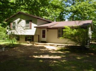 1661 S 33 Rd, Cadillac, MI 49601
