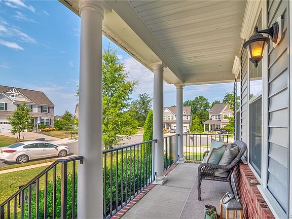 5th image of 8850 Thornetop Ct
