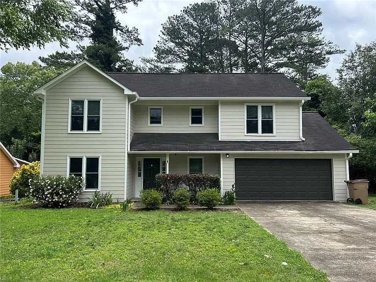 3886 Hadley Farm Dr — Photo 1