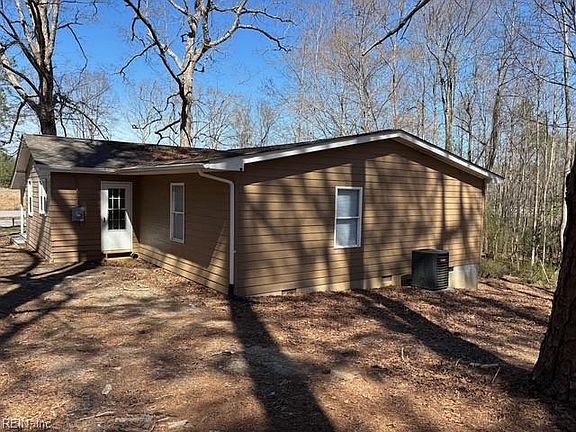 4th image of 16426 Southampton Pkwy