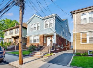 32 Lincoln Ter, Belleville, NJ 07109