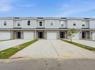 704 Ferguson Dr #6, Fort Walton Beach, FL 32547