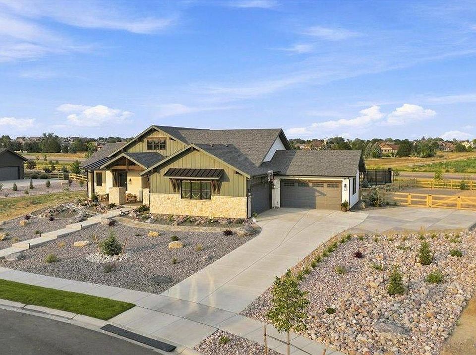 1st image of 951 Warbling Dr