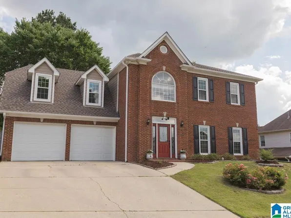 1104 Colony Trl, Hoover, AL 35226