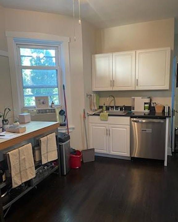1st image of 2255 W Shakespeare Ave #2W