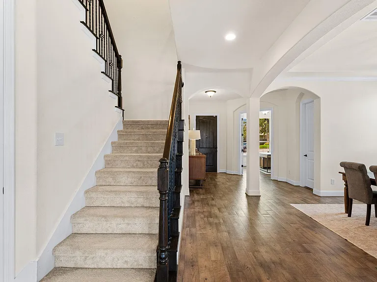 1113 Hartman Dr — Photo 10