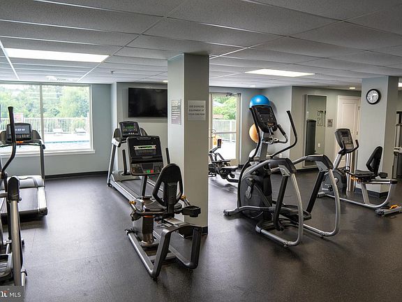 3rd image of 6301 Edsall Rd Unit 224