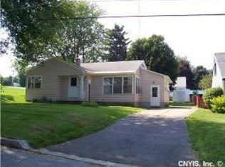 92 6th Ave, Oswego, NY 13126