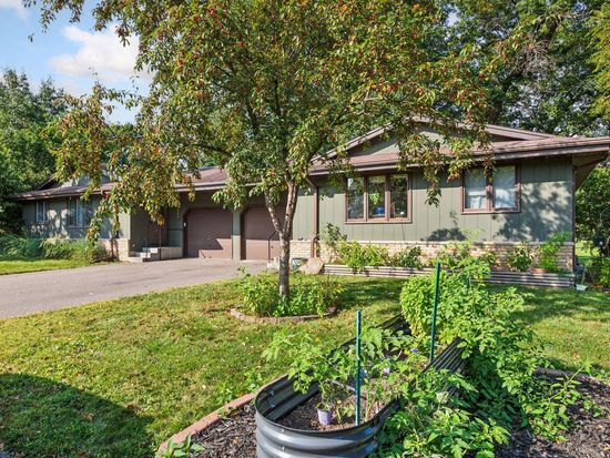 5841 Winnetka Ave N, New Hope, MN 55428