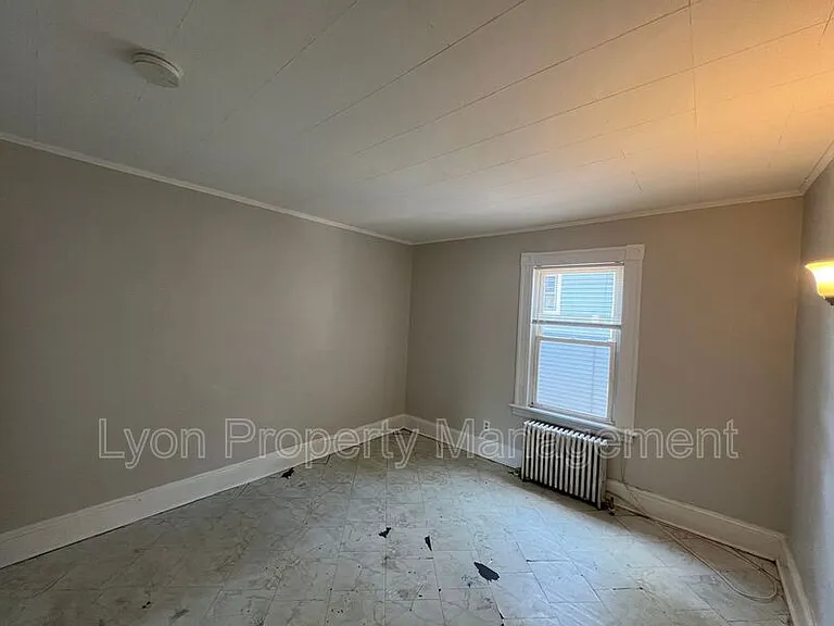 11 E Lawlor St #2 — Photo 6
