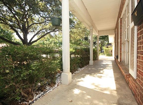 4th image of 3512 Wren Ave