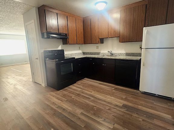 4th image of 2112 Spanos St APT 2