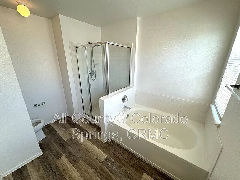 5859 Instone Cir — Photo 27