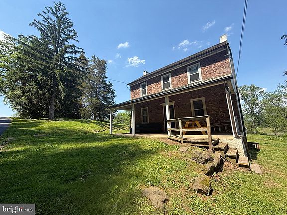 2nd image of 1271 Temple Rd