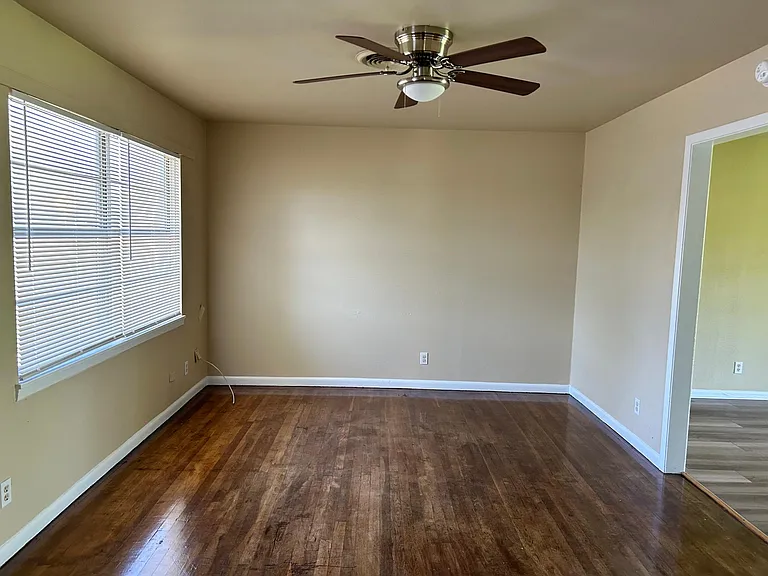1317 Zephyr Rd — Photo 8
