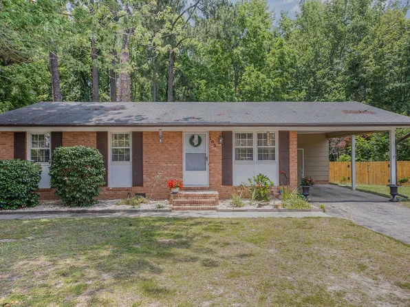 105 Gulf Dr, Dunn, NC 28334