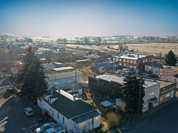 111 E Broad St, Drummond, MT 59832