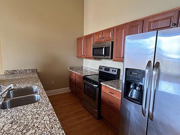 2nd image of 370 Cherry St #11130736
