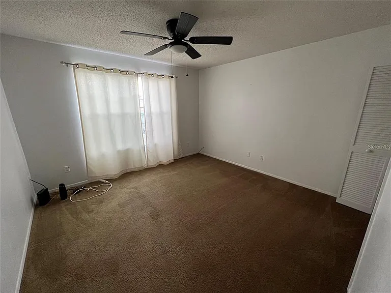 755 Riggs Cir — Photo 17