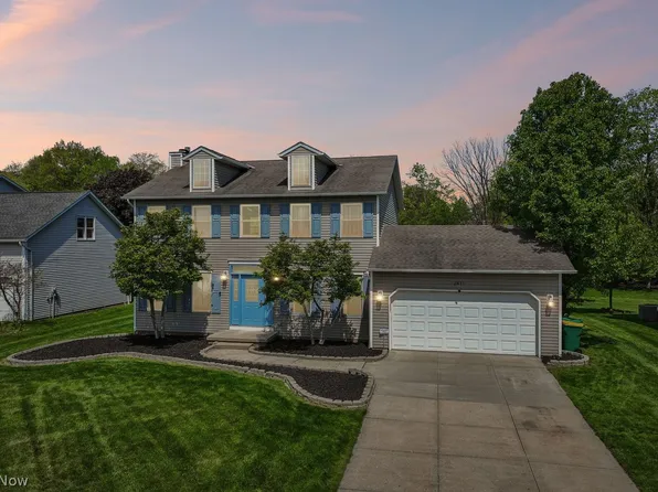 2411 Sandalwood Dr, Twinsburg, OH 44087