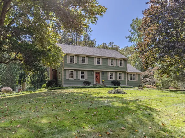11 Rock Ridge Drive, Old Saybrook, CT 06475
