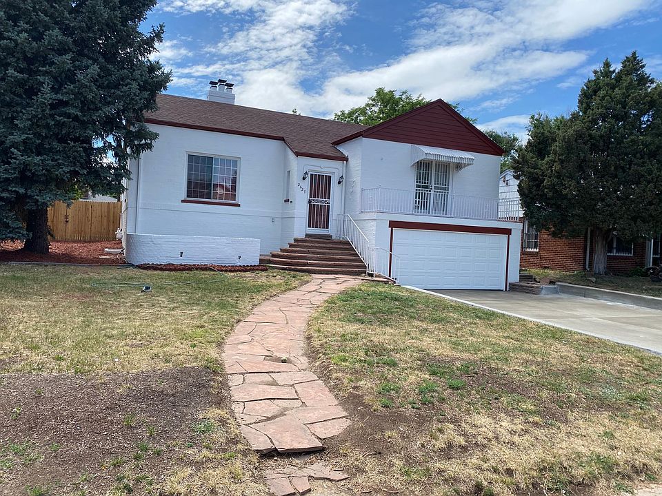 Porch out front and balcony off master above garage. New fence to back yard.