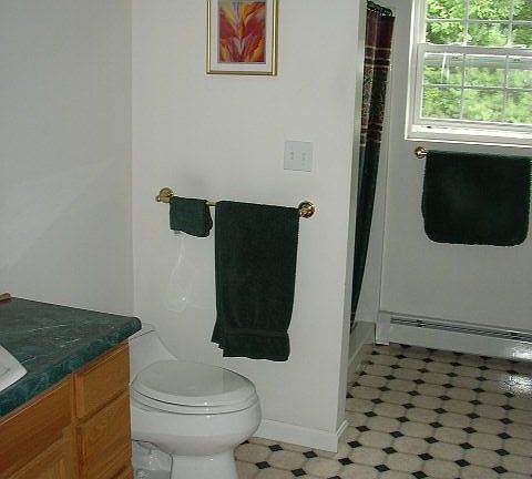 Bathroom & Laundry