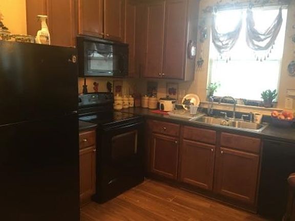 4th image of 2348 Goliad St