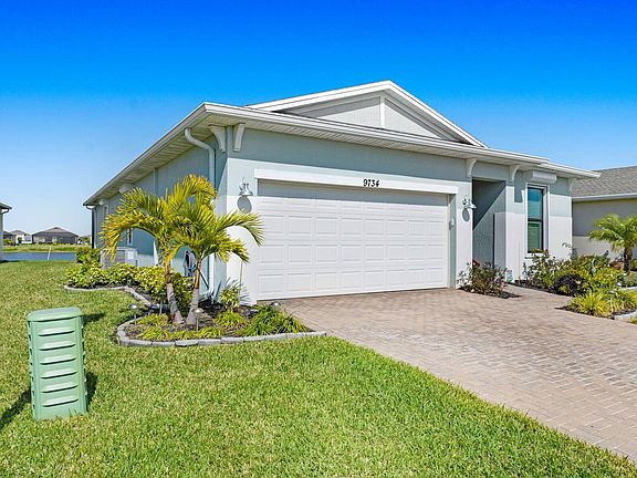 3rd image of 9734 Alister Dr