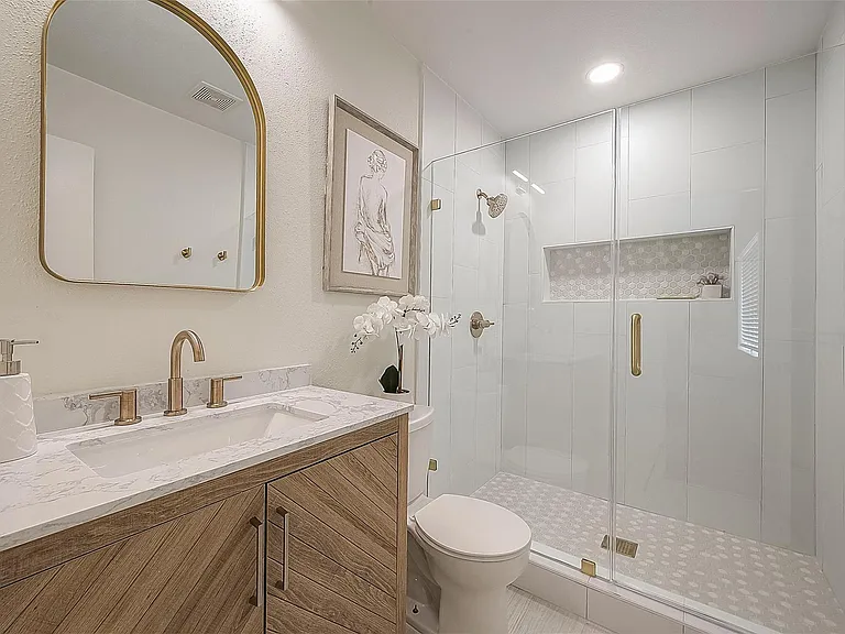 16810 Sweno Ct — Photo 23